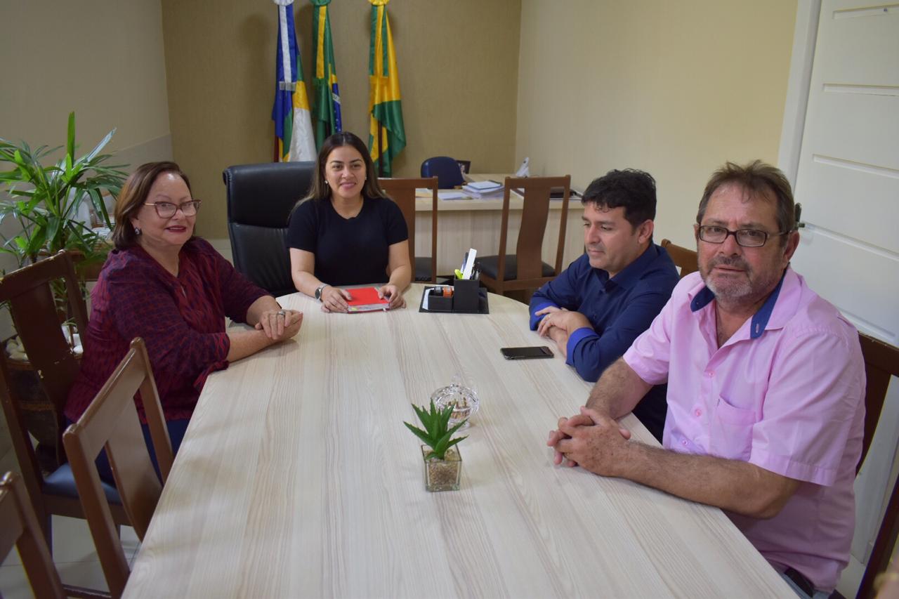 Deputada Vanda Milani realiza visita à prefeitura de Brasileia