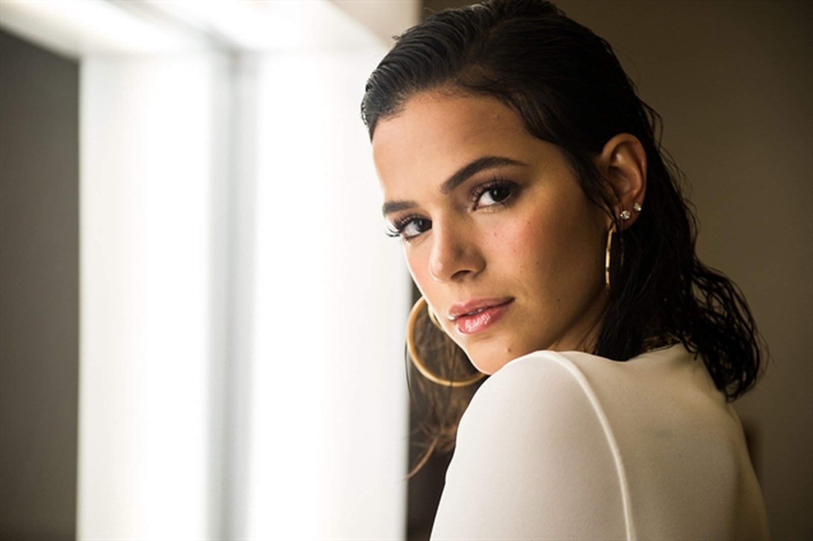 Apaixonada? Bruna Marquezine cita Neymar em brincadeira e fãs ficam intrigados