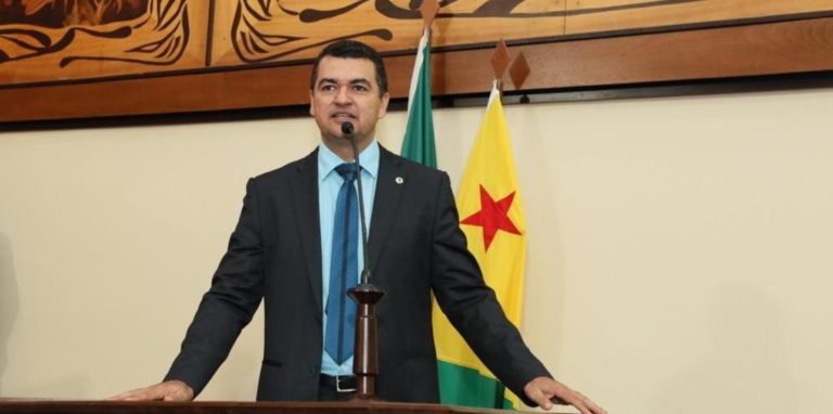 “Fui mal interpretado”: Após chamar servidores da Saúde de gado, Cadmiel diz que jogaram seu nome na lama