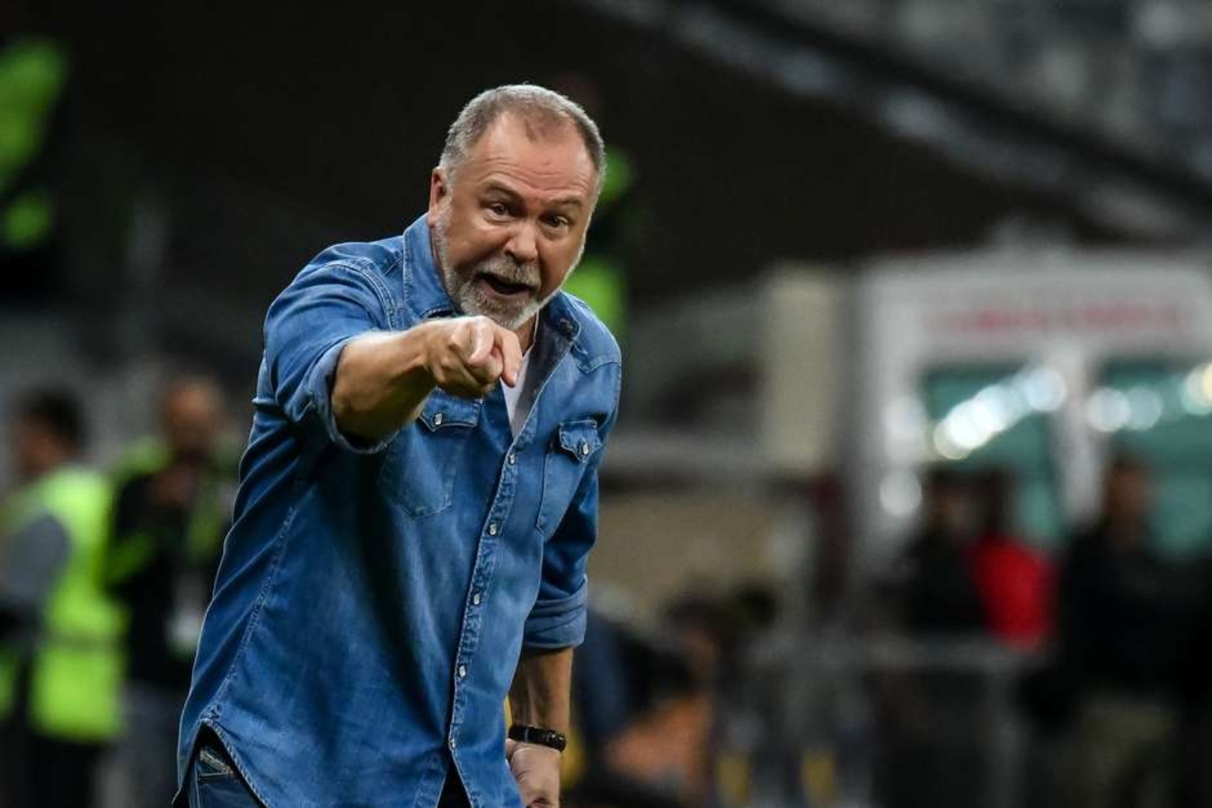 Após saída de Felipão, Mano Menezes é o novo técnico do Palmeiras