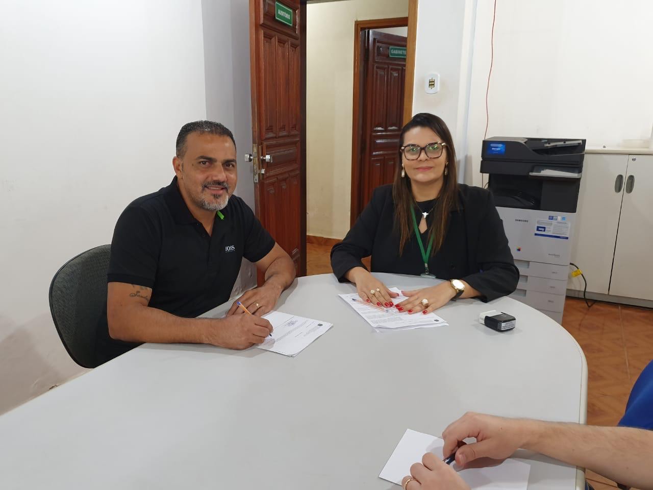 Ilderlei firma acordo com a União para regularização de imóveis no Aeroporto Velho