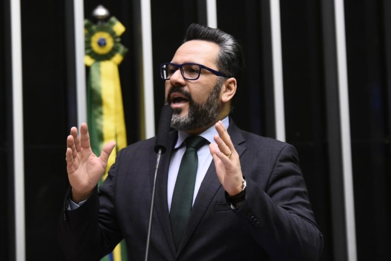 Deputado Alan Rick destaca a construção do terceiro linhão entre Acre e Rondônia e nova subestação de energia em Rio Branco