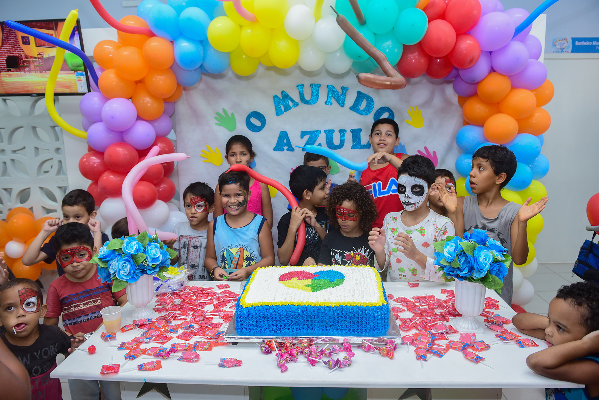 Prefeitura celebra mês da criança com recreação no Centro de Atenção ao Autista