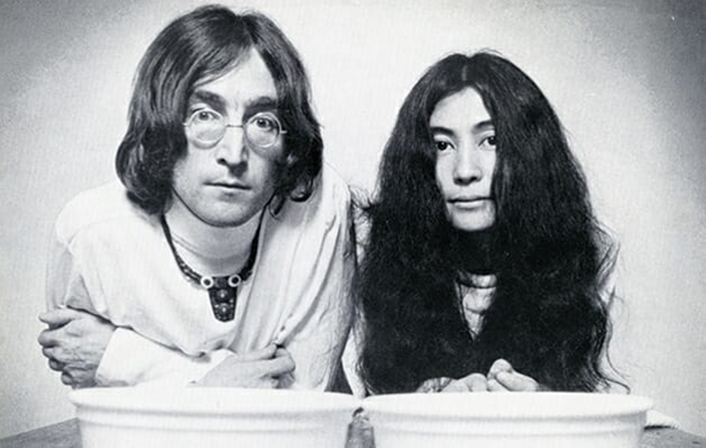Yoko Ono homenageia John Lennon: ‘Você ainda está aqui conosco’