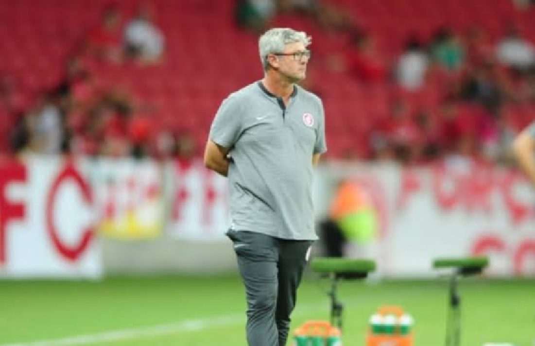 Time da Série A anuncia demissão de técnico nesta quinta-feira