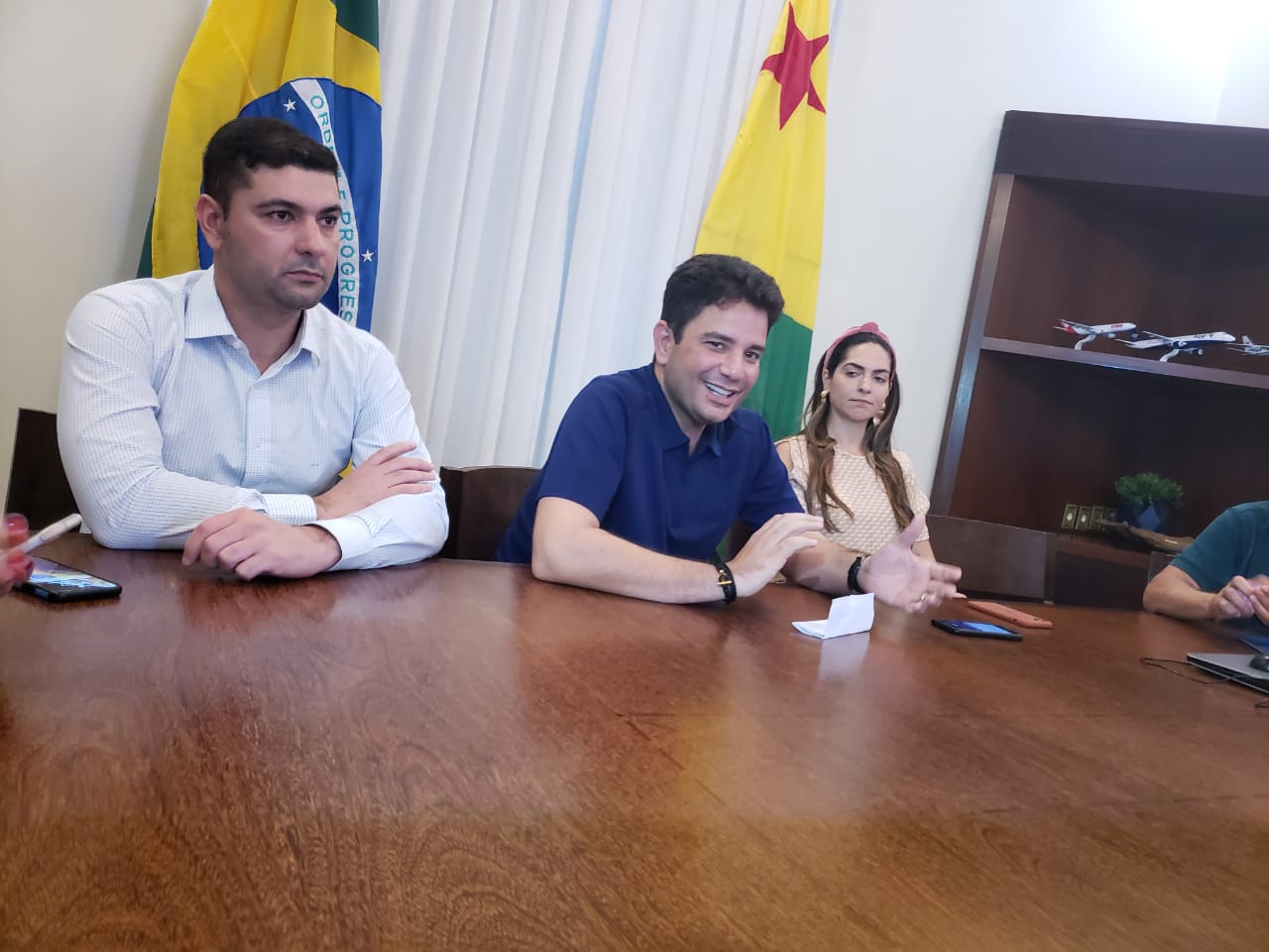 “Secretário que quiser se candidatar, terá que pedir exoneração”, diz Gladson Cameli