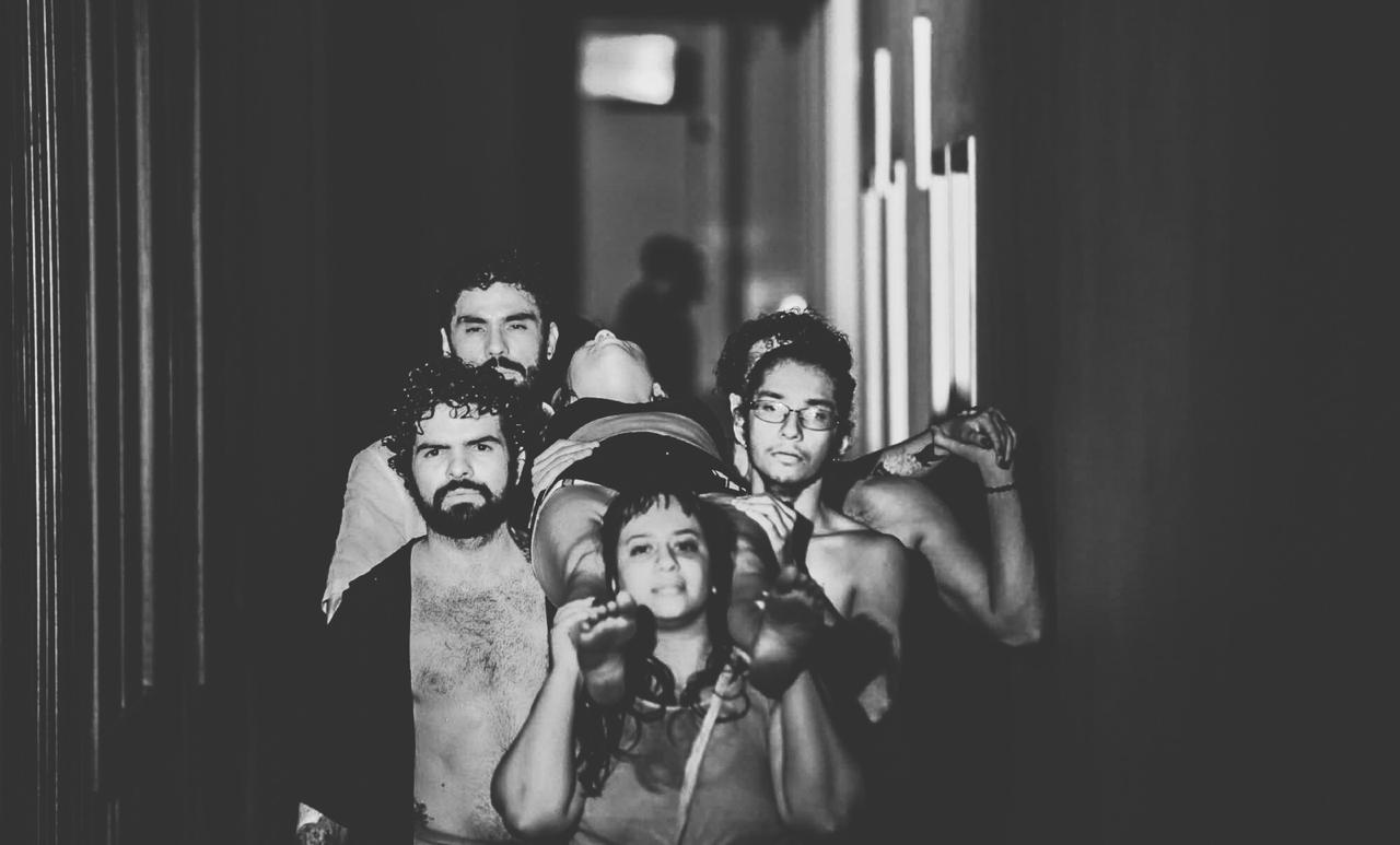 Espetáculo teatral “Beco do Mijo” é apresentado neste fim de semana