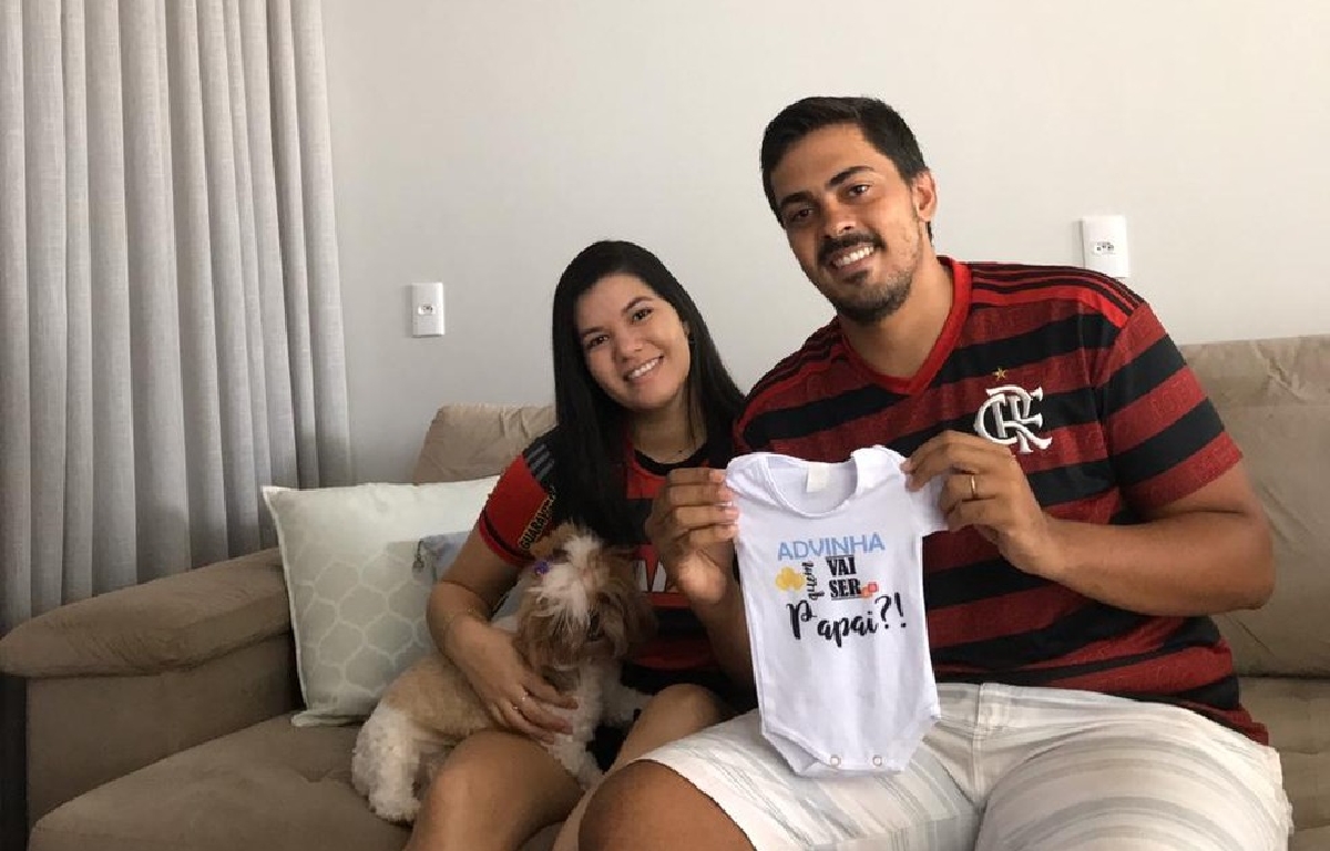 Rubro-negro que fugiu para ver o Flamengo é perdoado e esposa revela estar grávida