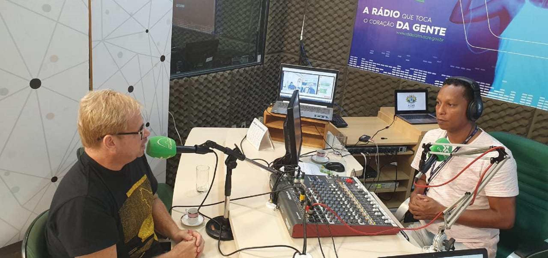 “Mago da Redação” dá dicas valiosas para o Enem em entrevista à Aldeia FM