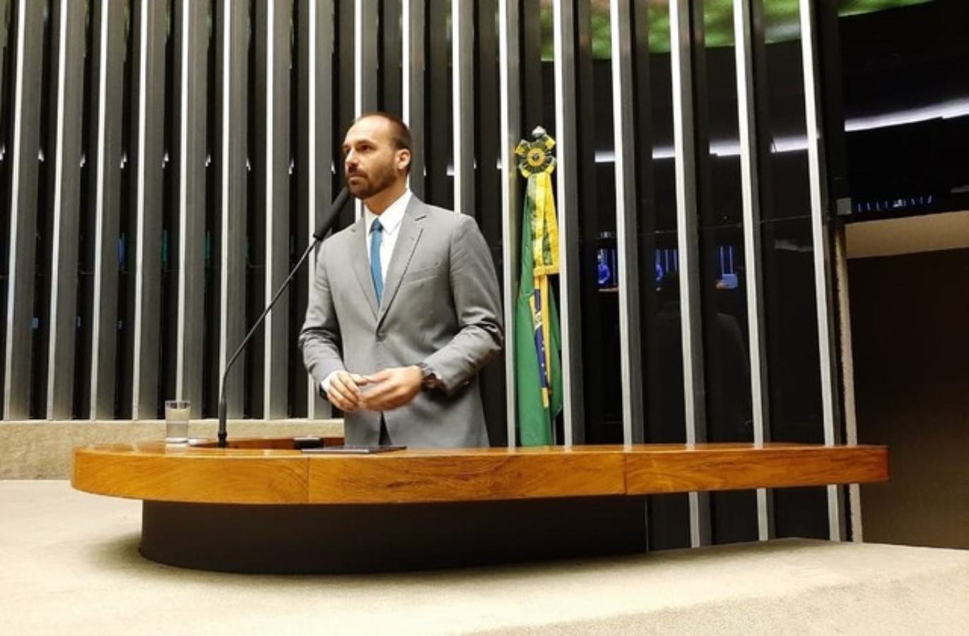 Eduardo Bolsonaro é o novo líder do PSL na Câmara