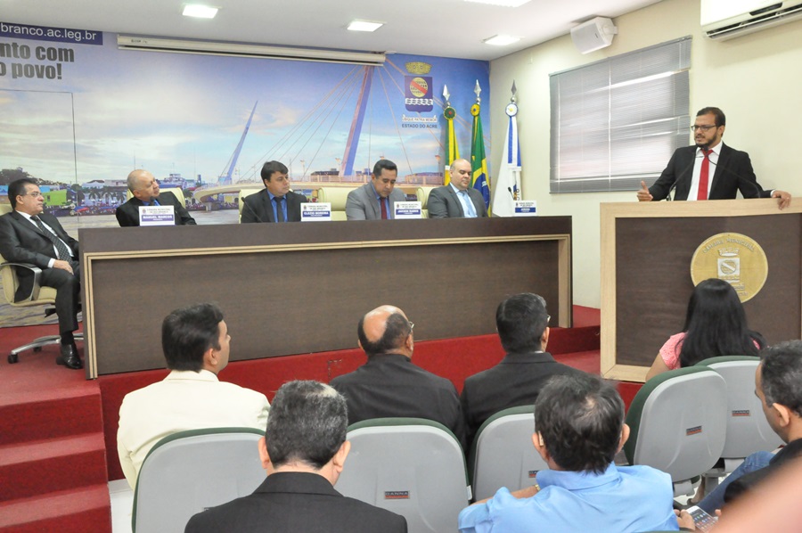 Número de vereadores em Rio Branco pode subir de 17 para 21 em 2020