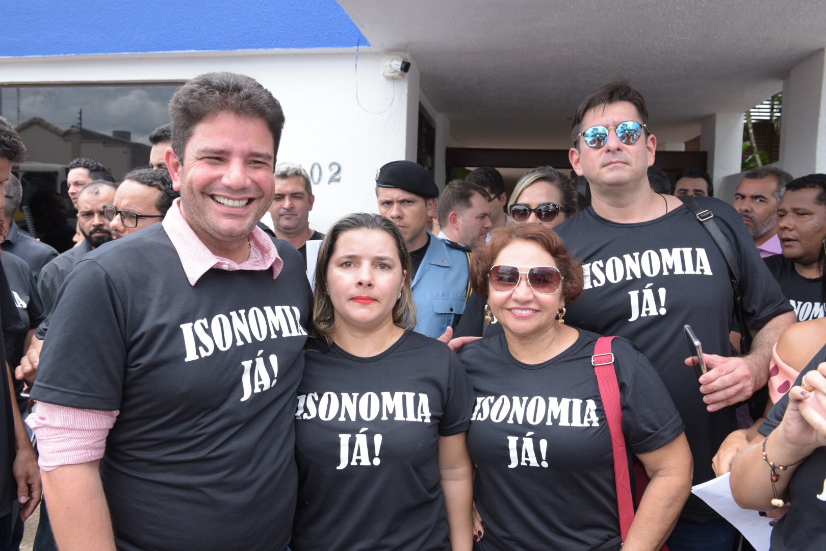 Governador demonstra respeito e recebe técnicos e gestores de políticas públicas