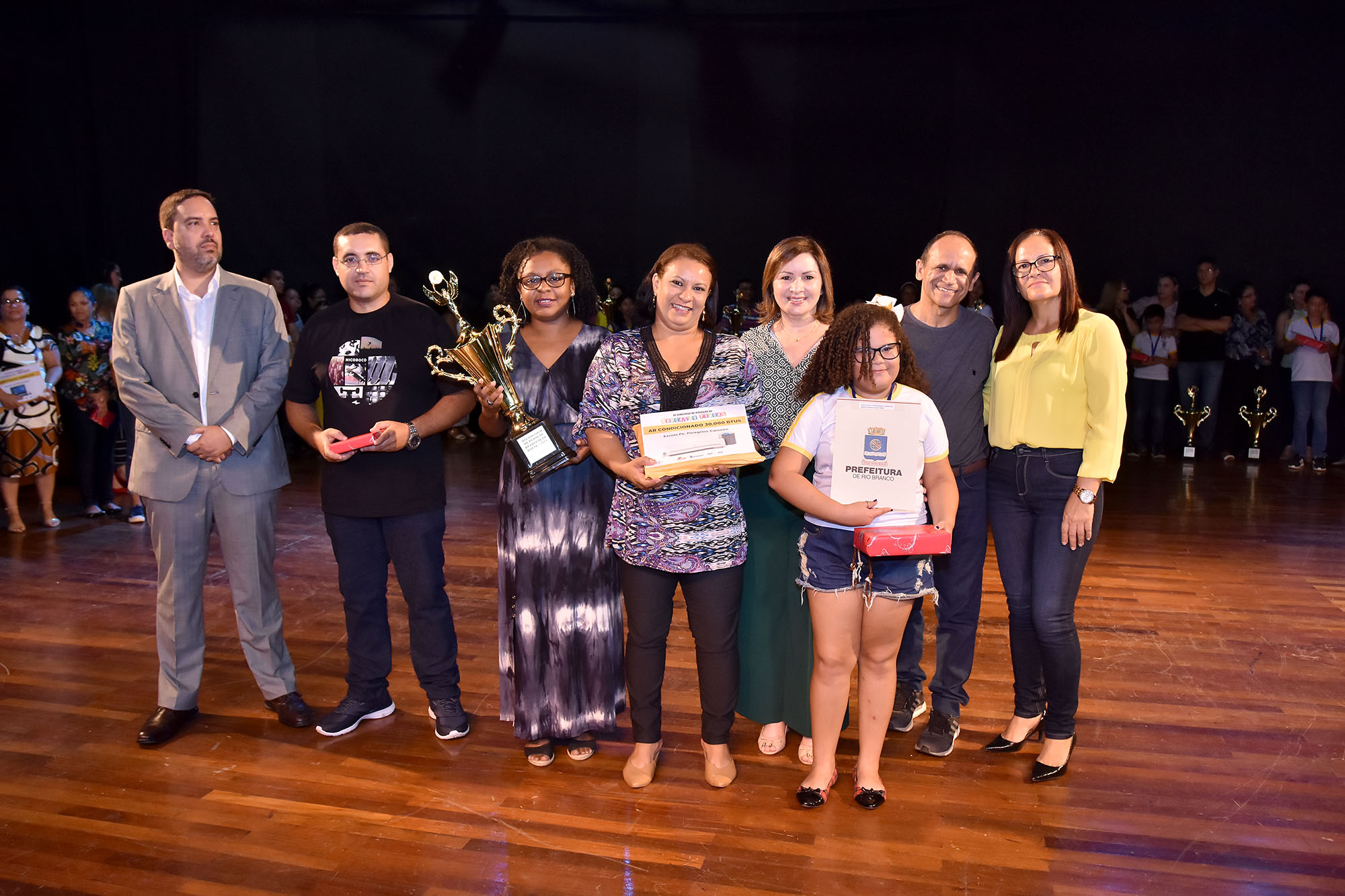 Prefeitura premia redações de estudantes sobre educação fiscal e cidadania