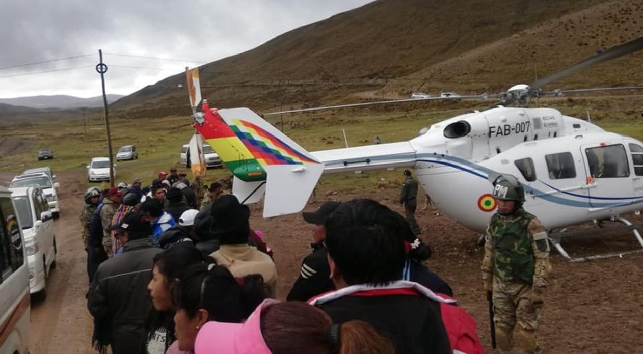 Helicóptero que levava Evo Morales tem falha mecânica na decolagem