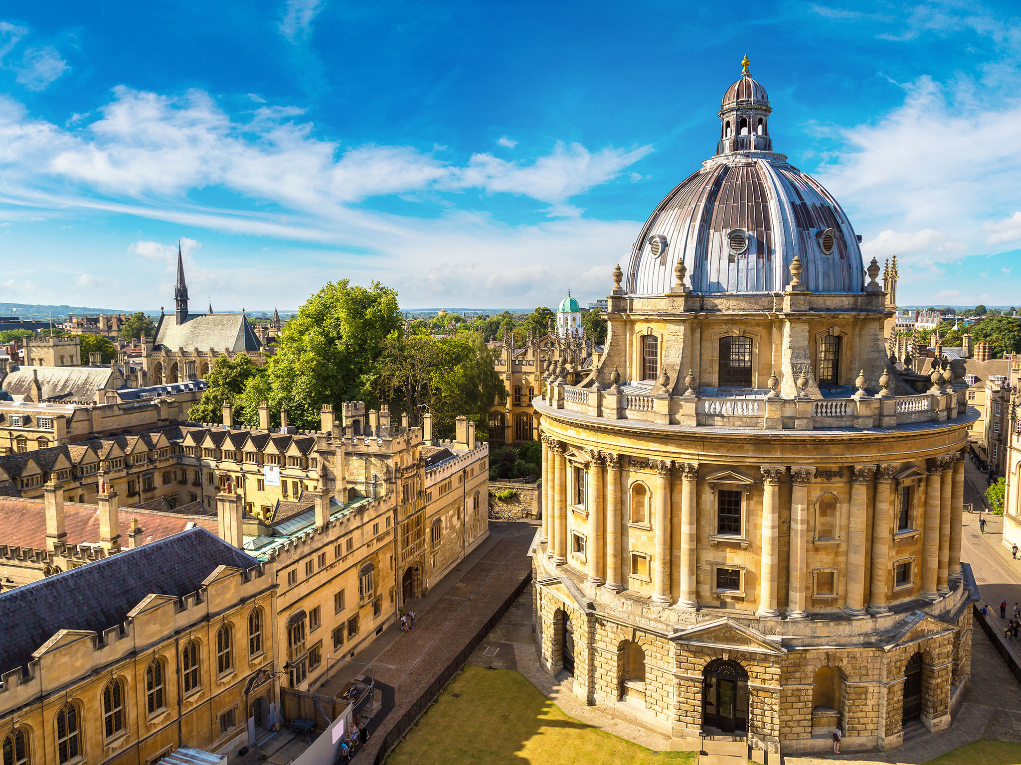 É possível estudar em Oxford e outras 4 faculdades do Reino Unido com nota do Enem