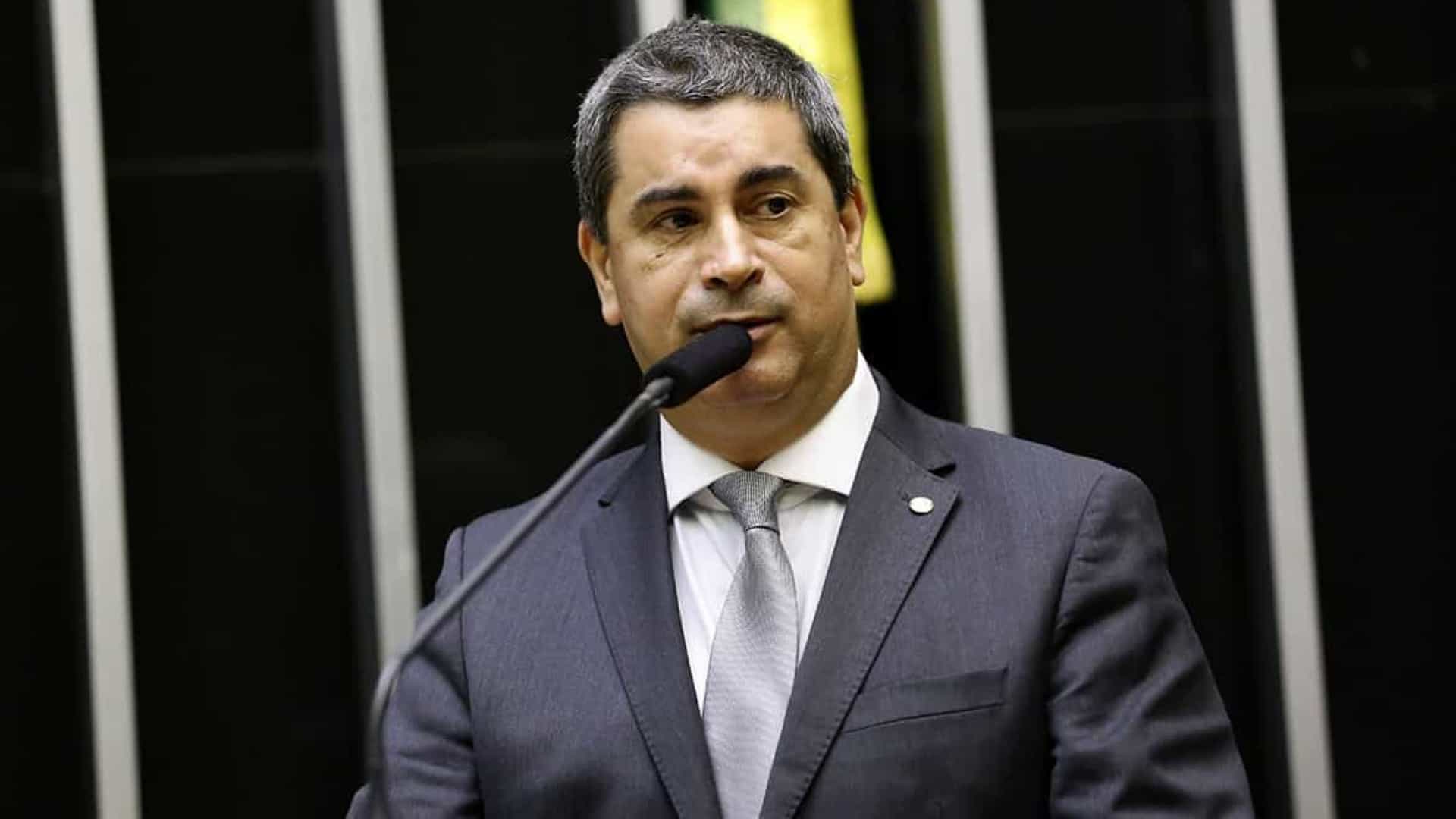Deputado diz que negros são mortos por policiais por serem maioria no tráfico