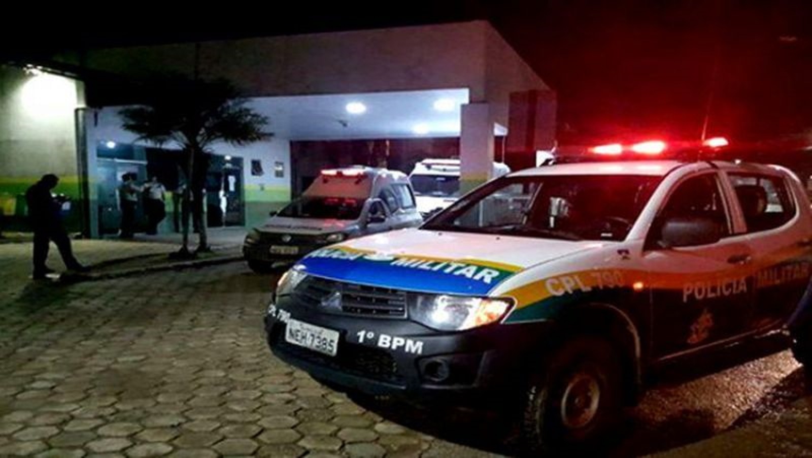 Em RO, criança de seis anos atira contra a própria cabeça com arma de avô policial
