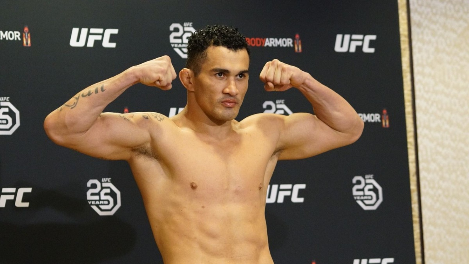 Bodão vence americano mas está fora da disputa por 1 milhão de dólares no PFL