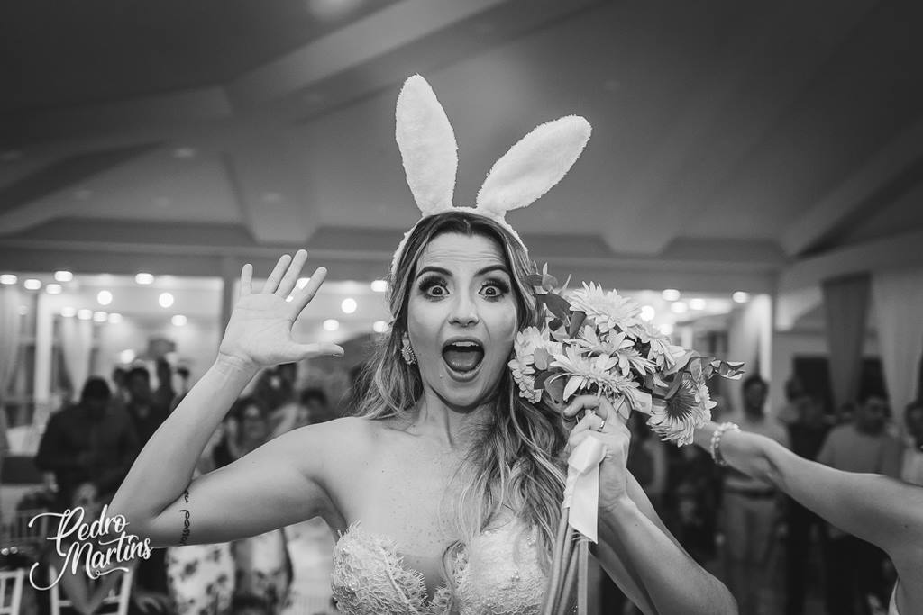 Venha conhecer as habilidades e intimidades de Sofia Brunetta no quadro Raio X
