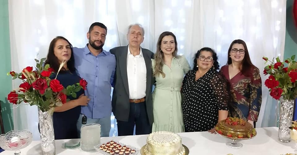 Filhos de Hildebrando Pascoal publicam fotos com o pai durante aniversário