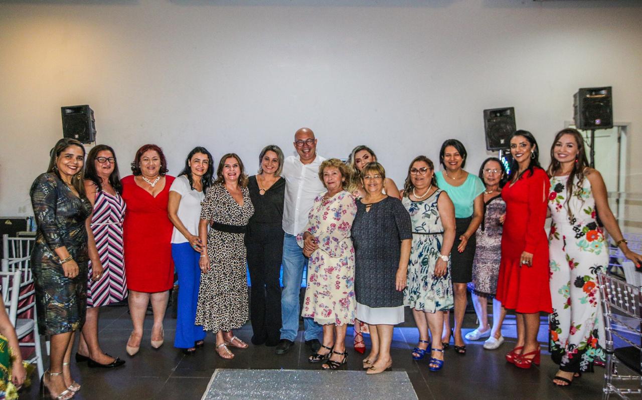 Chá das Mulheres: alegria e solidariedade em prol do Hospital do Câncer