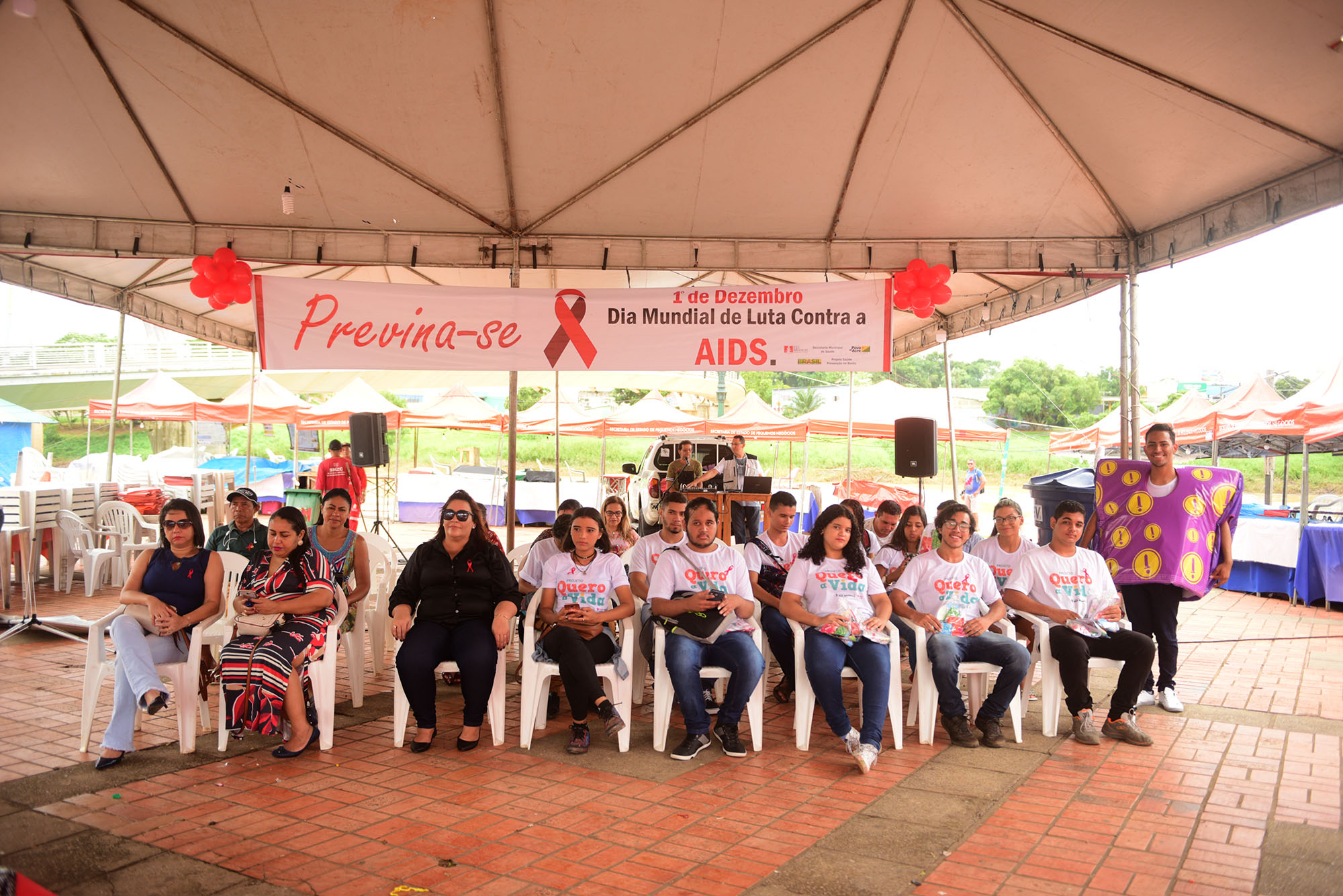 Dia Mundial de Luta Contra a Aids é marcado por atividades novo Mercado Velho