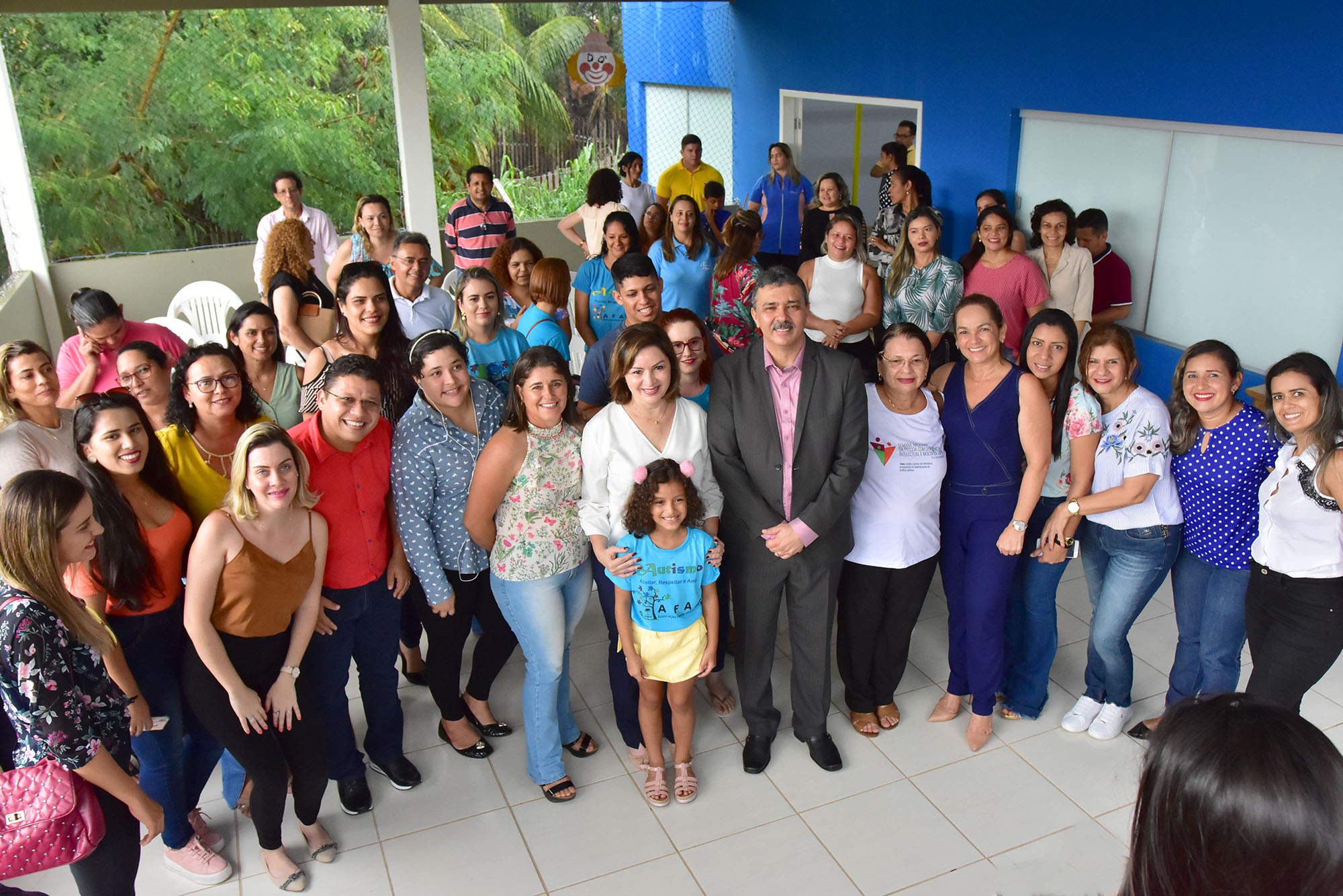 Prefeita Socorro Neri sanciona lei que beneficia pessoas com autismo
