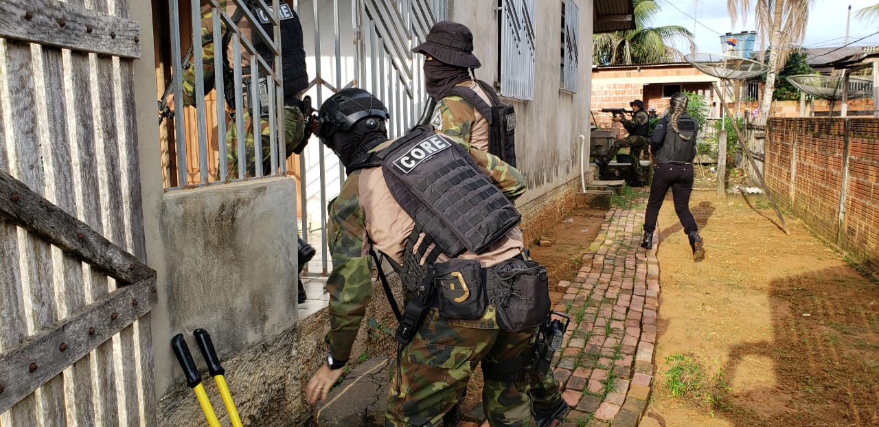 Catraia 01: pessoas ligadas à facção criminosa em Sena são alvo de operação