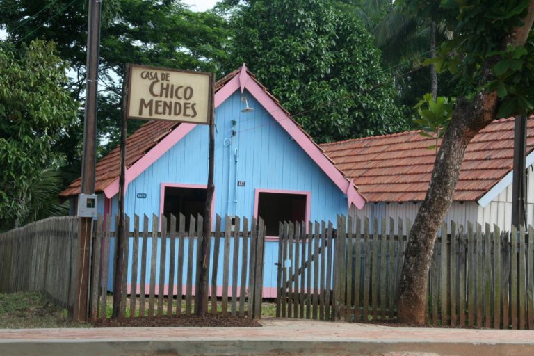 No Acre, Xapuri ultrapassa Assis Brasil no ranque de incidência da Covid-19