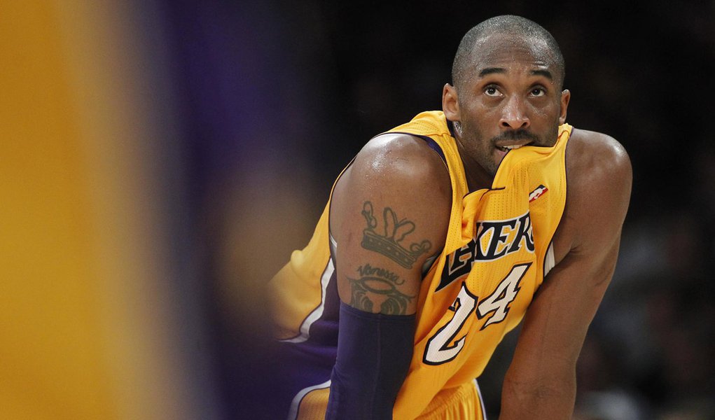 Astro da NBA, Kobe Bryant morre em acidente de helicóptero nos EUA
