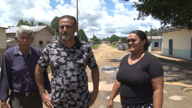 Em visita a Vila São Pedro, Ilderlei Cordeiro anuncia recapeamento da AC-407