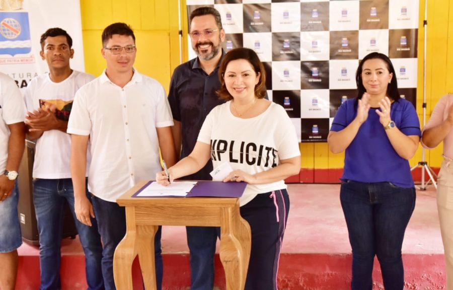 Ordem de Serviço da Construção da Quadra de Grama Sintética no bairro Nova Estação Fotos Fagner Delgado 1
