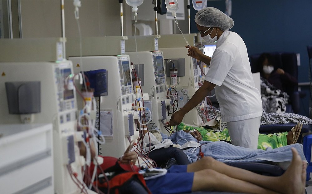 Gladson Cameli sanciona lei estadual que torna paciente renal deficiente físico
