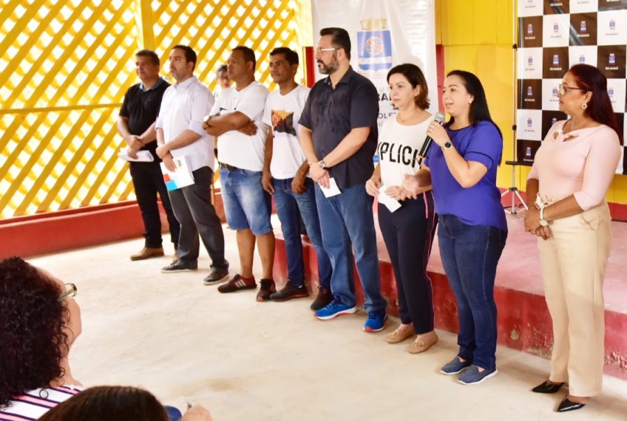 Personagem Elzinha Mendonça