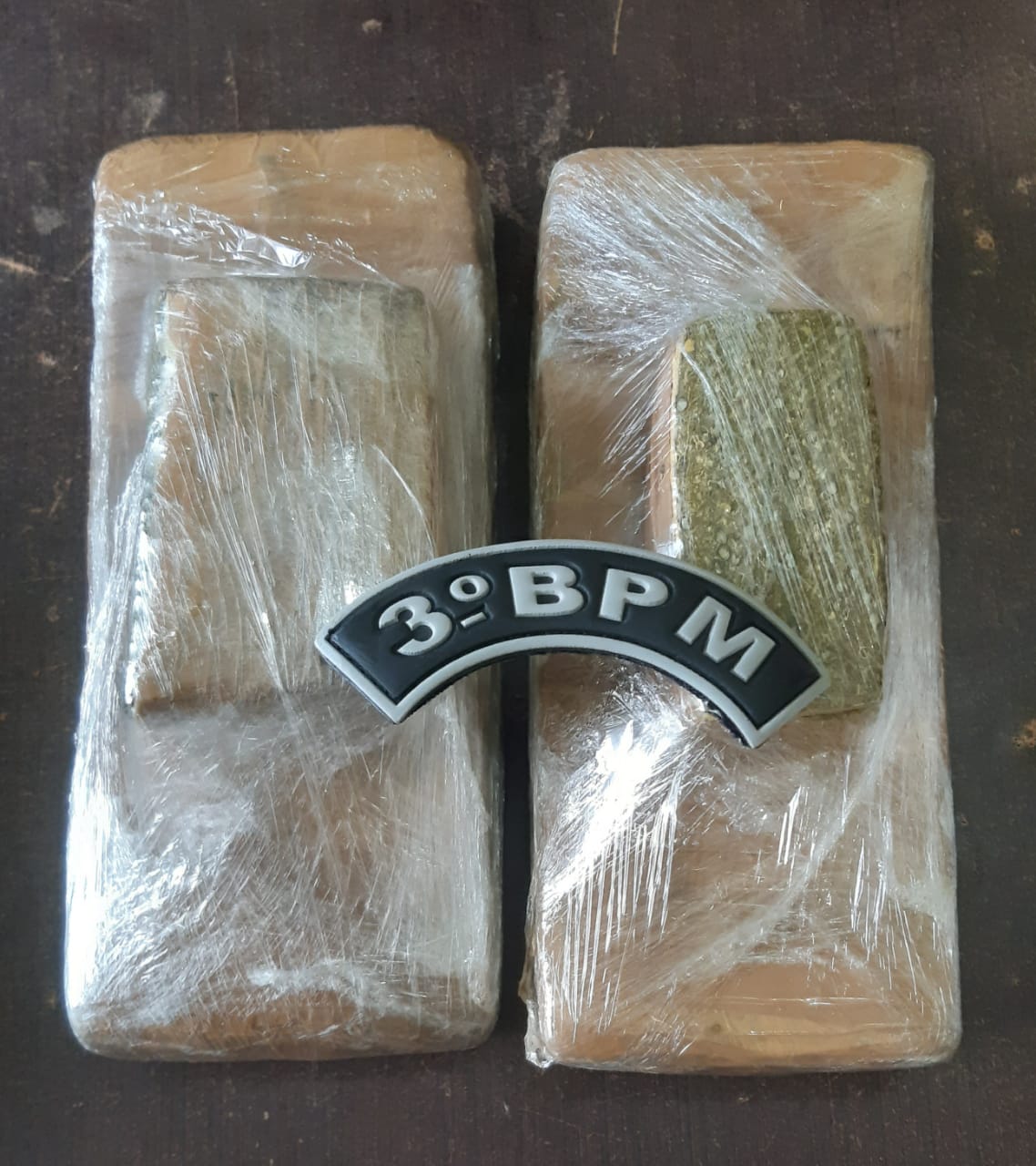 PM apreende mais de 2 kg de drogas durante patrulhamento na parte alta da capital