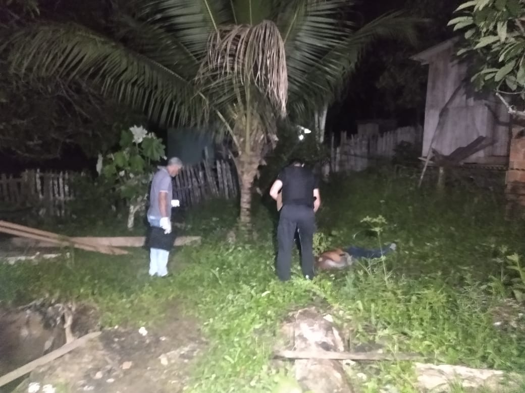 Enteado é suspeito de matar padastro a facadas e tentar matar a própria mãe