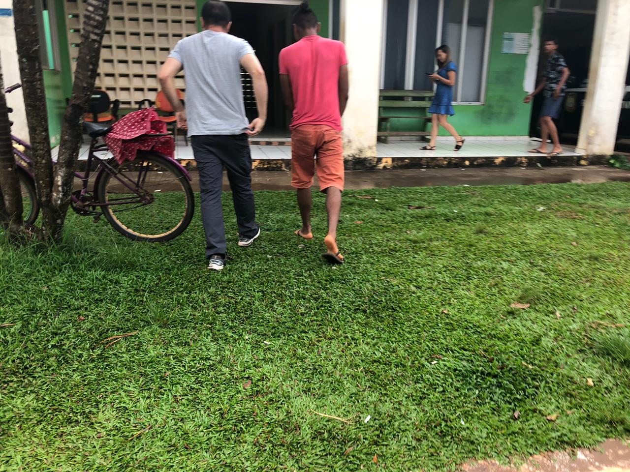 Boliviano acusado de agredir a namorada de 16 anos grávida é preso no Acre