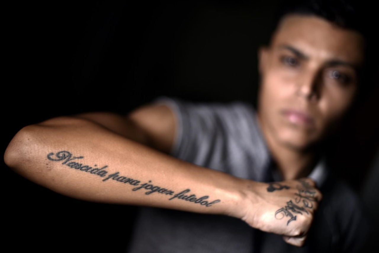 Jovem transgênero sonha em jogar entre os profissionais de time masculino