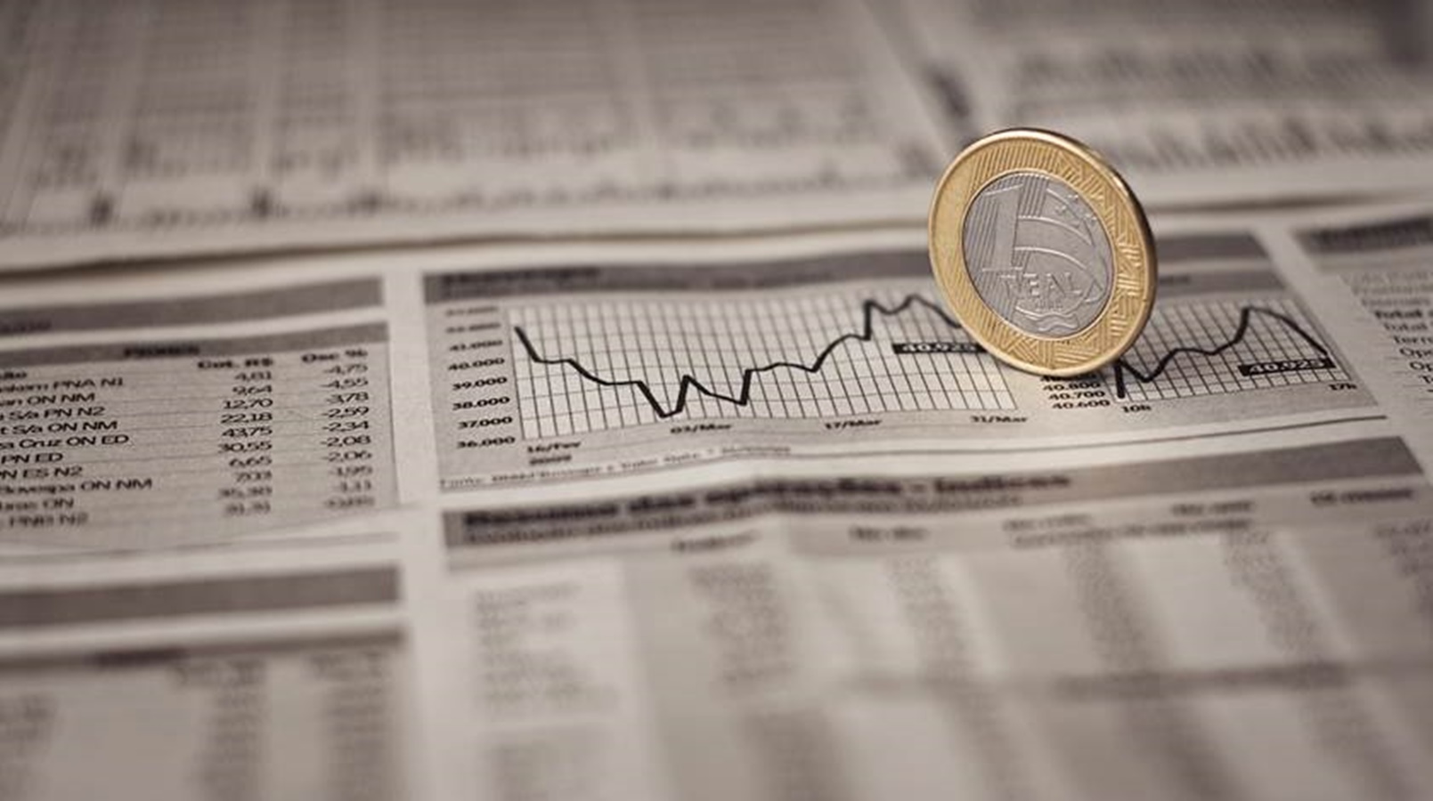 Apesar da crise, balança comercial brasileira fecha 2021 com superávit de 21,1% em relação a 2020 Apesar da crise, balança comercial brasileira fecha 2021 com superávit de 21,1% em relação a 2020