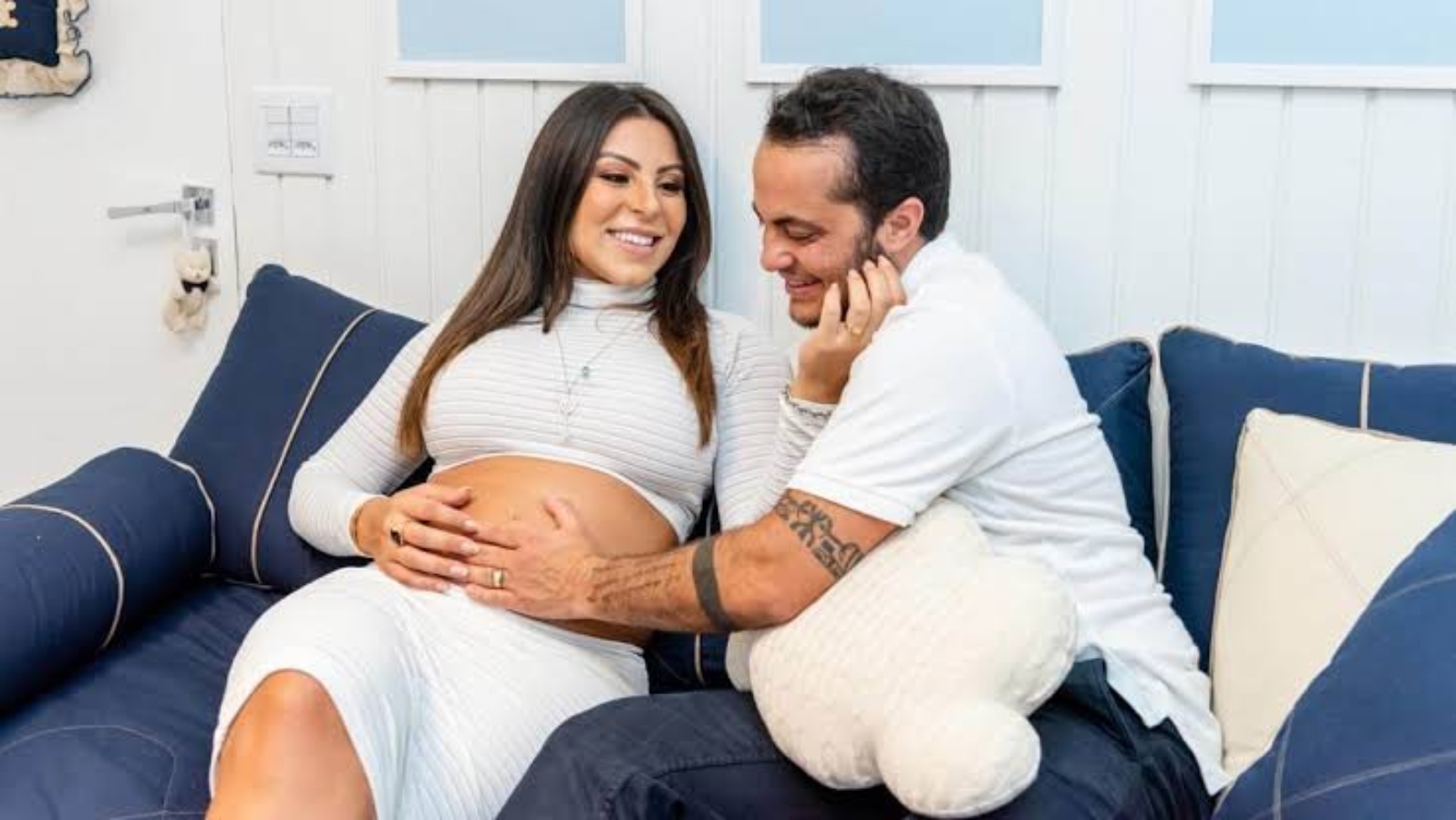 Nasce nos EUA filho de Andressa e Thammy; Gretchen celebra neto