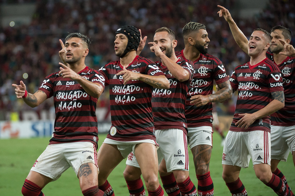 Flamengo fatura R$ 14 milhões com títulos em apenas 10 dias
