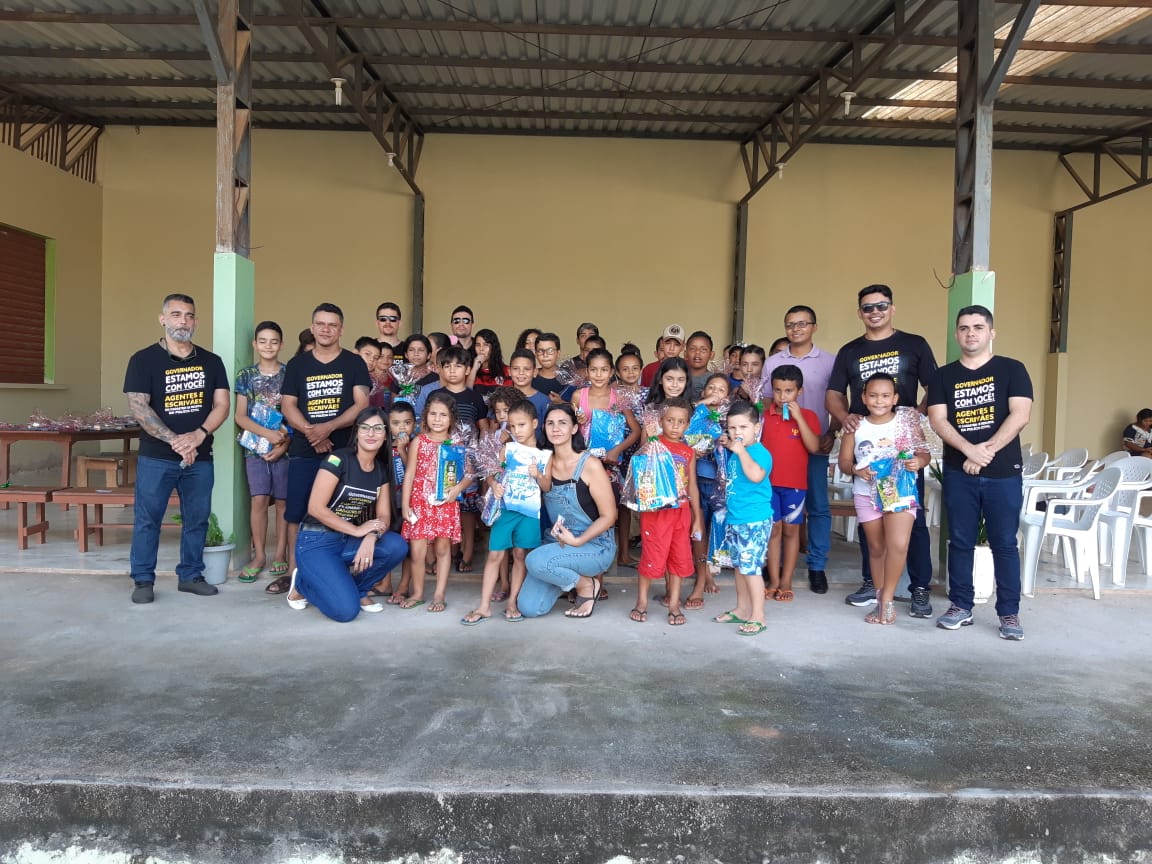 Ação ‘Volta às Aulas’ distribui mais de 60 kits escolares para crianças carentes no Acre