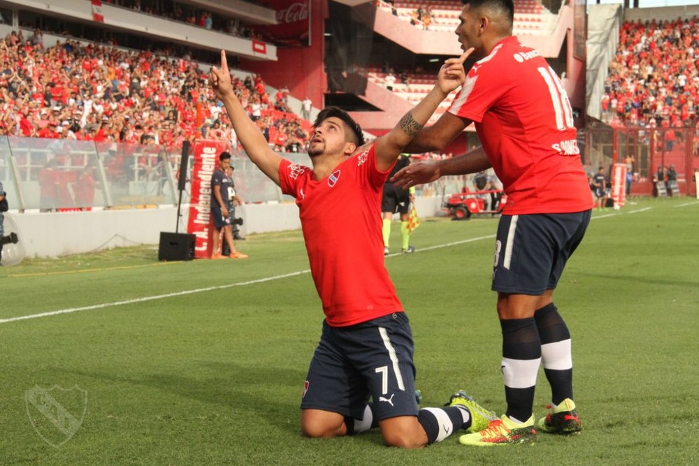 Vasco negocia com meia-atacante Martín Benítez, do Independiente