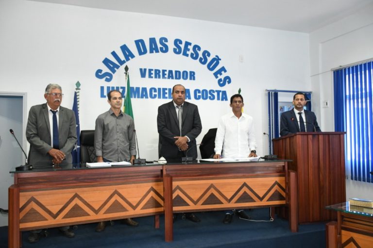 Zequinha Lima, prefeito em exercĂcio, acompanha inĂcio do ano legislativo de 2020