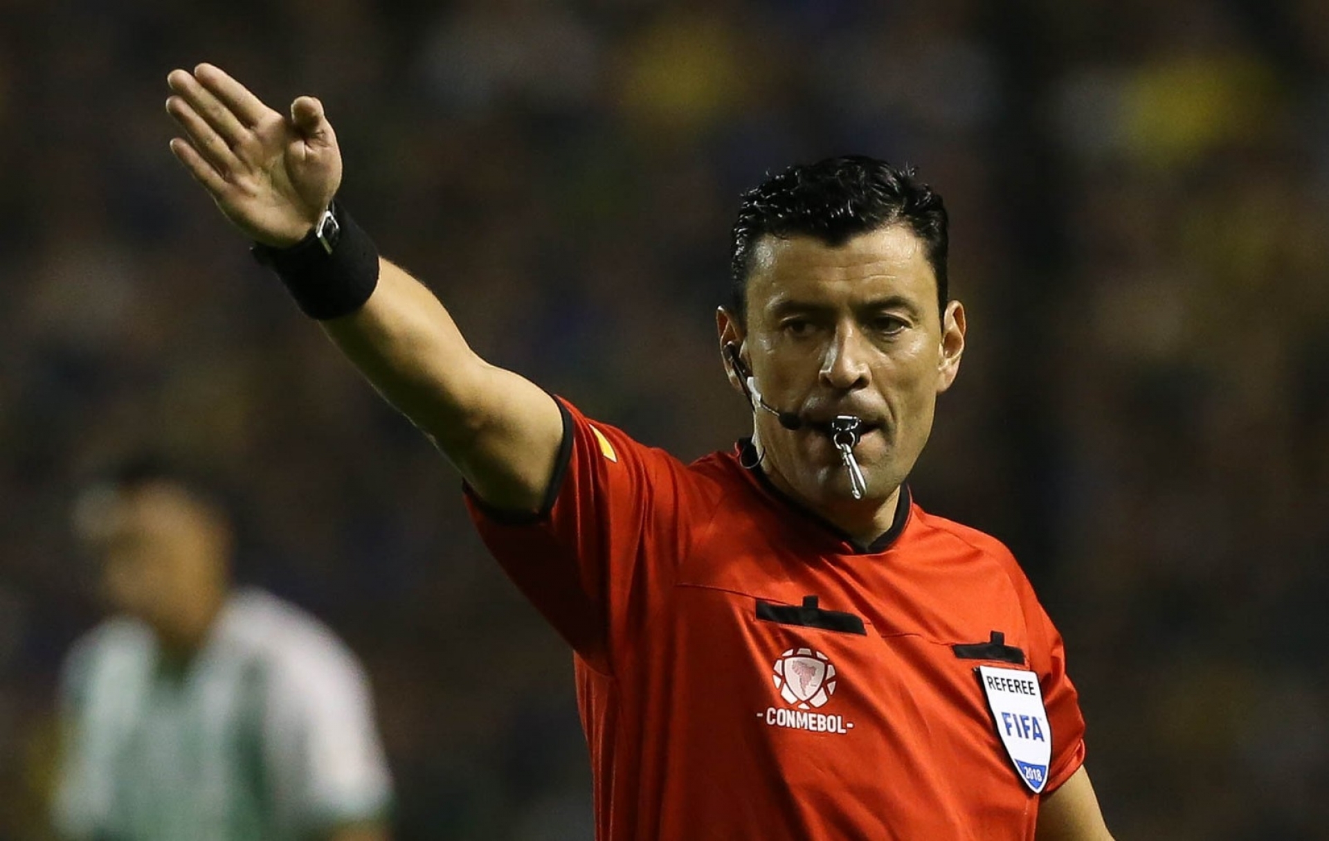 Conmebol divulga árbitros da primeira rodada da fase de grupos da Libertadores; veja lista
