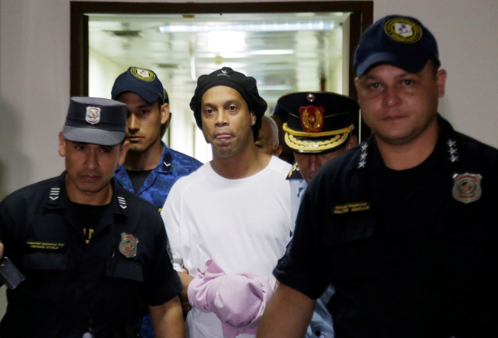Sérgio Moro liga para autoridades paraguaias para saber de Ronaldinho