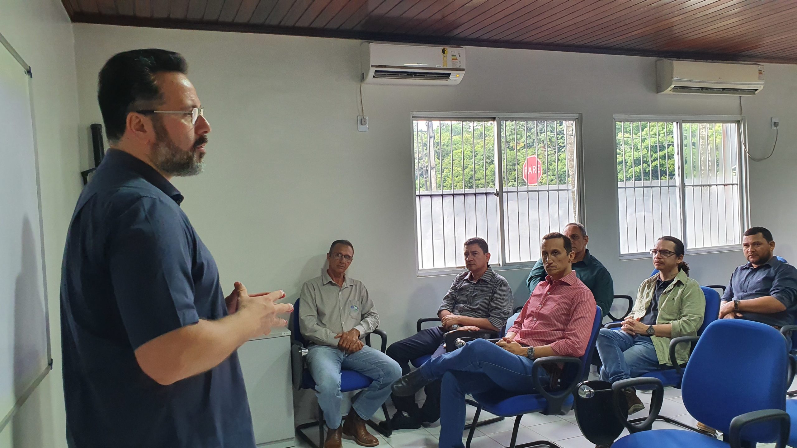 Embrapa entrega novo escritório do Juruá reformado com recursos de emenda de Alan Rick