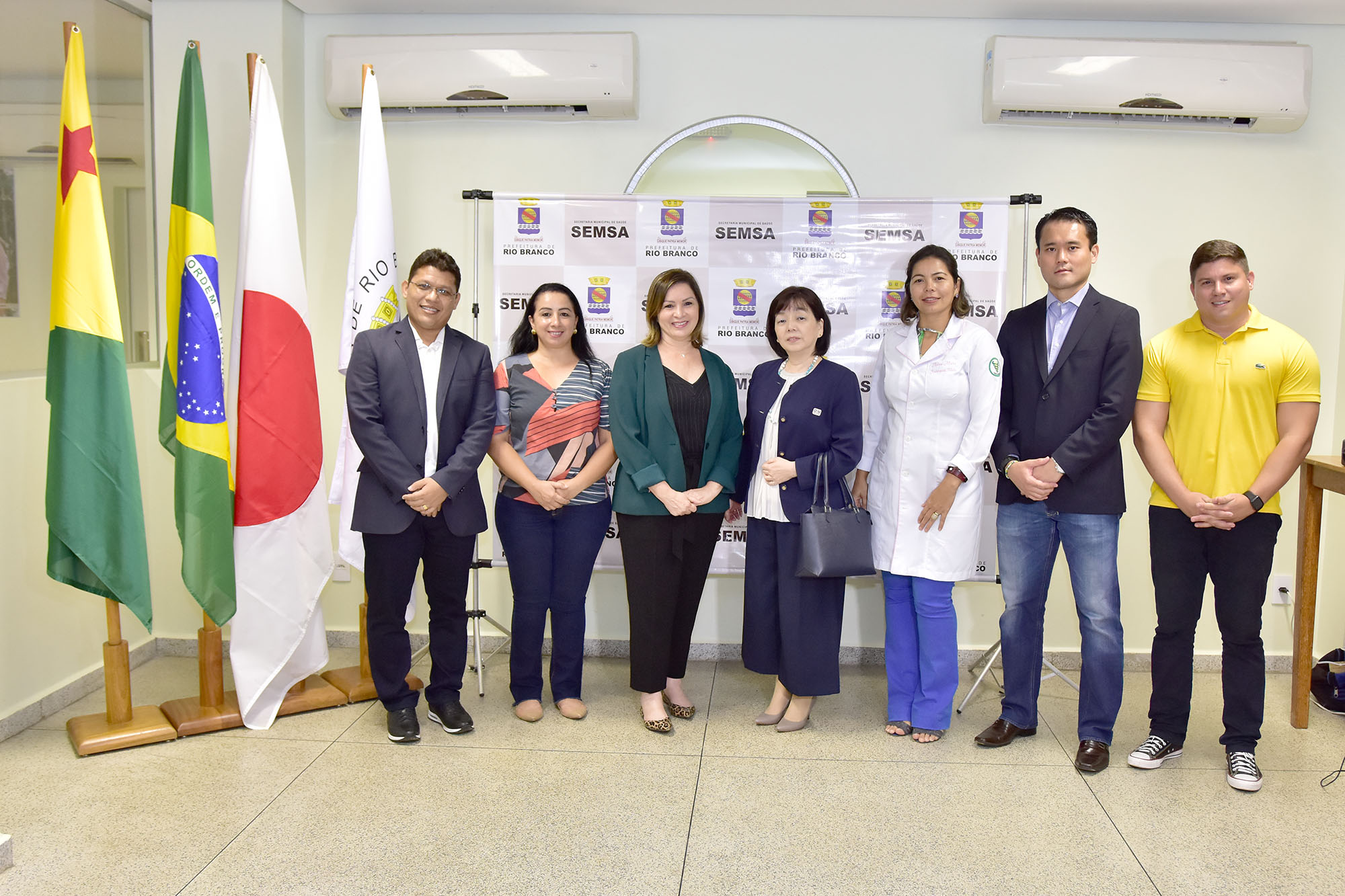 Entrega de Equipamentos do Japão 1