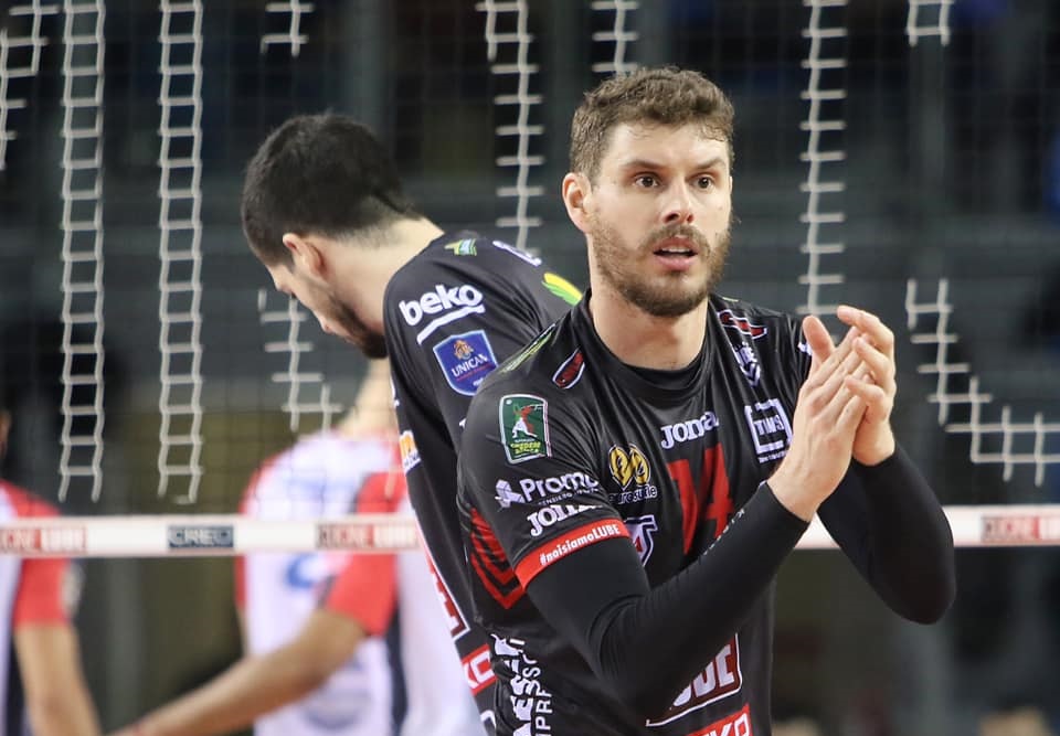 Levantador Bruninho revela: clube na Itália negou possibilidade de volta ao Brasil