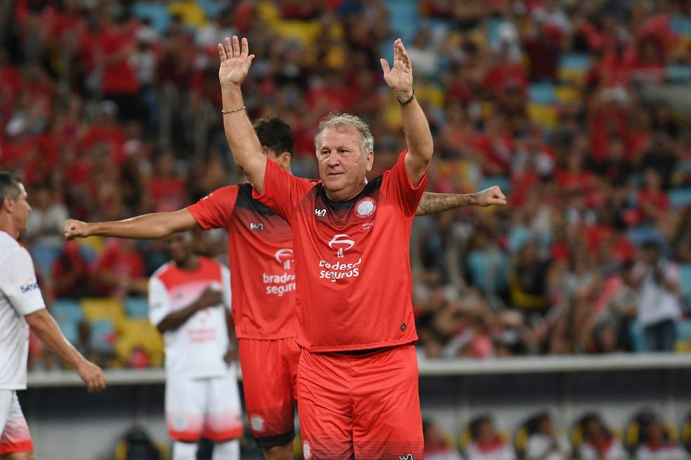 Zico reverterá renda do Jogo das Estrelas a 12 instituições na quarta